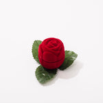 Micro presepe piccolo in una rosa di velluto confezione - Galleria Mariana