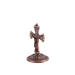 Particolare Crocifisso in ottone ramato con diamanti e base - Galleria Mariana