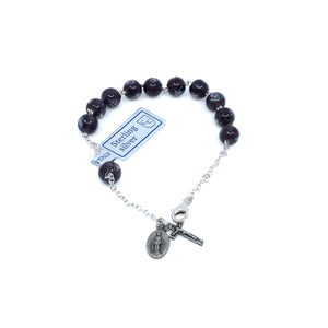 SILVER BRACELET WITH MURANO GLASS BEADS AND MERCIFUL MEDAL CROSS - Galleria Mariana