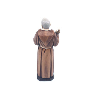 statue saint Pio - Galleria Mariana